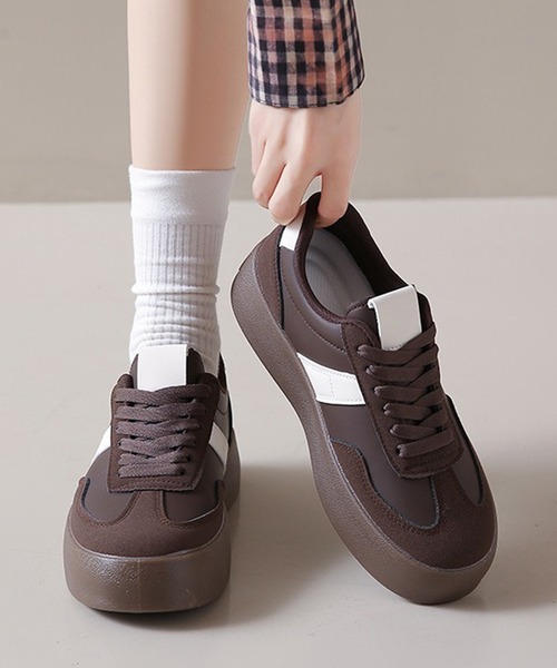 c.u.l(シーユーエル)の「シンプル 厚底 ジャーマントレーナー ローカットスニーカー culs185(スニーカー・レディース・アイボリー/ブラウン/ブラック・39/38/37/36)」の3枚目の写真