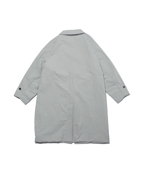 F/CE. （エフシーイー）の「F/CE. PAPER NYLON BALMACAAN COAT / エフシーイー ペーパー ナイロン バルマカーン コート（ステンカラーコート・メンズ・ブラック/ベージュ・SMALL/MEDIUM）」の4枚目の写真