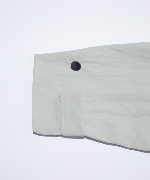 F/CE. （エフシーイー）の「F/CE. PAPER NYLON BALMACAAN COAT / エフシーイー ペーパー ナイロン バルマカーン コート（ステンカラーコート・メンズ・ブラック/ベージュ・SMALL/MEDIUM）」の12枚目の写真