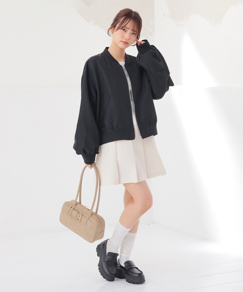 Honeys(ハニーズ)の「【非フッ素撥水加工】撥水加工リブブルゾン(ブルゾン・レディース・グレー/ネイビー/ブラック/アイボリー・S/M/LL/L)」の9枚目の写真