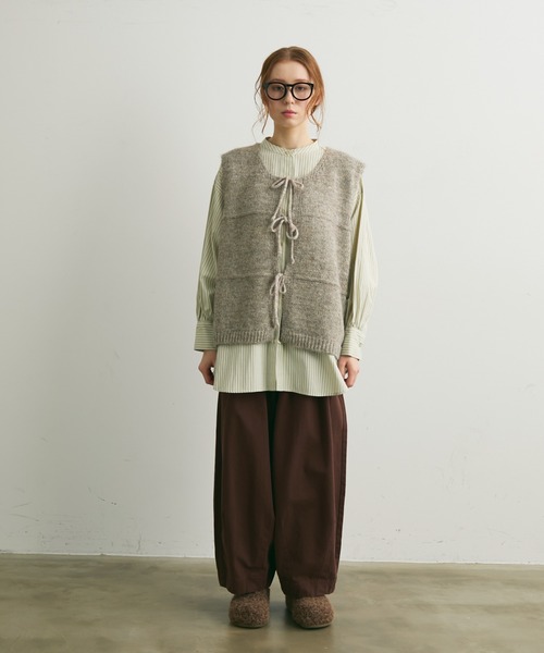 Crisp（クリスプ）の「ナチュラルリボンニットベスト（ベスト・レディース・ベージュ/アイボリー・FREE）」の5枚目の写真