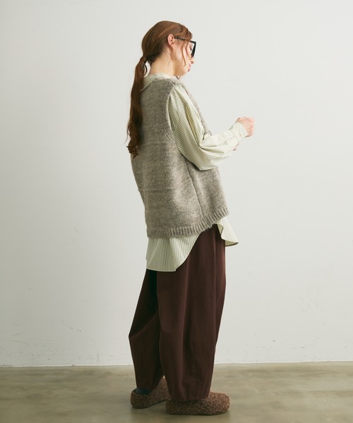 Crisp（クリスプ）の「ナチュラルリボンニットベスト（ベスト・レディース・ベージュ/アイボリー・FREE）」の8枚目の写真