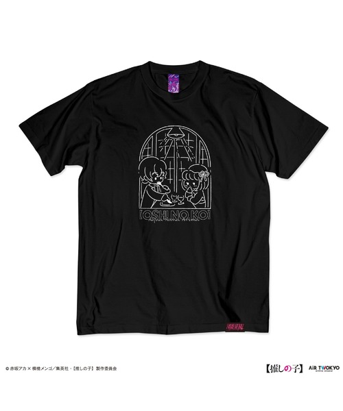 AIR TWOKYO(エアトゥーキョー)の「TVアニメ『【推しの子】』第2弾 モノトーンシーンイラストTシャツ 4(有馬かな&アクア)ブラック(Tシャツ/カットソー・レディース・ブラック・XX-LARGE/X-LARGE/LARGE/MEDIUM/SMALL)」の2枚目の写真