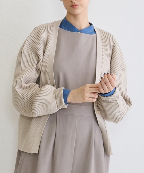 NICOLE white（ニコルホワイト）の「リブニットカーディガン（カーディガン/ボレロ・レディース・ブラック/オフホワイト/ライトグレー・FREE）」の22枚目の写真