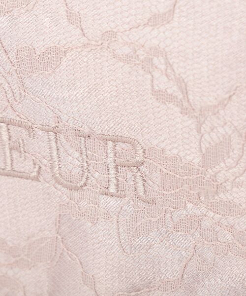 Maison de FLEUR（メゾンドフルール）の「レースフリルハンドルスクエアトートMバッグ（トートバッグ・レディース・ライトピンク/ブラック・FREE）」の15枚目の写真