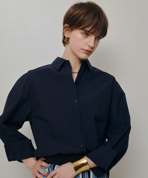 allureville(アルアバイル)の「【WEB・一部店舗別注】バレススリーブシャツ(シャツ/ブラウス・レディース・ネイビー・2)」の1枚目の写真