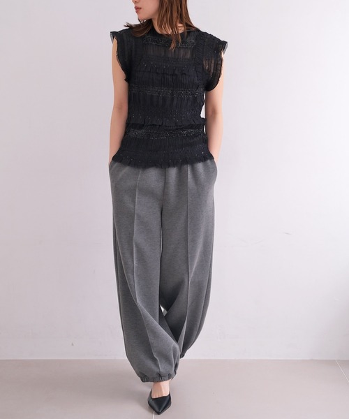 AKTE（アクテ）の「シャーリングギャザーブラウス（シャツ/ブラウス・レディース・アイボリー/ブラック・FREE）」の15枚目の写真