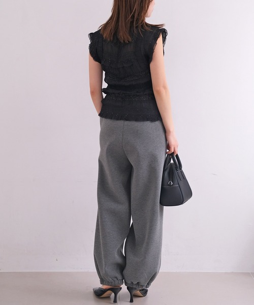 AKTE（アクテ）の「シャーリングギャザーブラウス（シャツ/ブラウス・レディース・アイボリー/ブラック・FREE）」の18枚目の写真