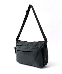 NESK（ネスク）の「【NESK】《A4サイズ可》ナイロン ワイドボディショルダーバッグ（NS-017）（ショルダーバッグ）」