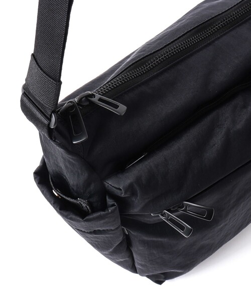 NESK（ネスク）の「【NESK】《A4サイズ可》ナイロン ワイドボディショルダーバッグ（NS-017）（ショルダーバッグ・メンズ・グレー/ブラック・FREE）」の10枚目の写真