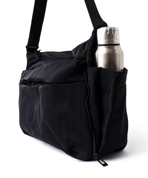 NESK（ネスク）の「【NESK】《A4サイズ可》ナイロン ワイドボディショルダーバッグ（NS-017）（ショルダーバッグ・メンズ・グレー/ブラック・FREE）」の14枚目の写真