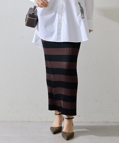 Whim Gazette（ウィムガゼット）の「ボーダーニットフィットスカート（スカート・レディース・ブラウン・FREE）」の9枚目の写真