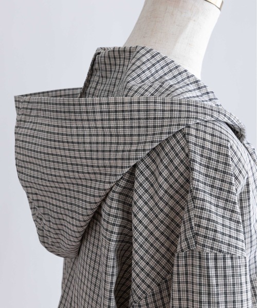 EN NEUME(エンノイム)の「Hooded Check Oversize Shirt(シャツ/ブラウス・レディース・ブラック/アイボリー・FREE)」の20枚目の写真
