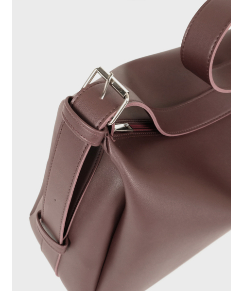 meetmetmeet(ミートメットミート)の「The Mark Large burgundy(メッセンジャーバッグ・メンズ・その他・FREE)」の4枚目の写真