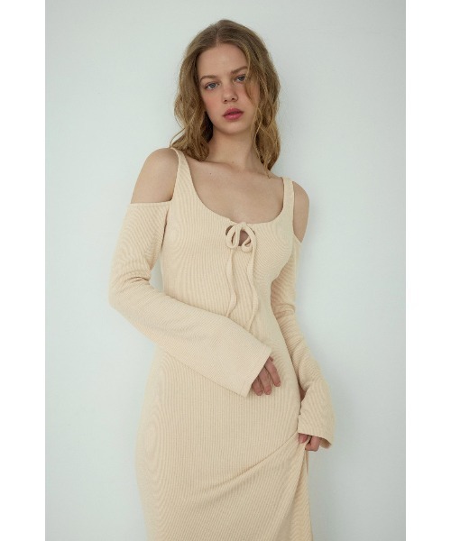 ALEXIA STAM(アリシアスタン)の「Open Shoulder Long Dress /パッドin肩開きワンピース(ワンピース・レディース・ブラック/クリーム・L/M/S)」の8枚目の写真