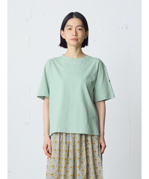 MidiUmi(ミディウミ)の「MidiUmi ベーシックTシャツ(Tシャツ/カットソー・レディース・グリーン/ピンク/ブラック/オフホワイト/チャコールグレー・FREE)」の4枚目の写真