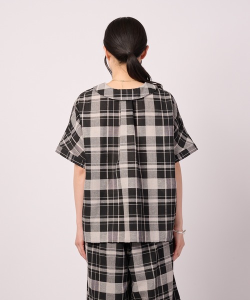 Arnold Palmer（アーノルドパーマー）の「ビックチェック シャツ ブラウス（シャツ/ブラウス・レディース・ブラック系2/サックスブルー/ネイビー/ブラック系1・L/M/S）」の13枚目の写真