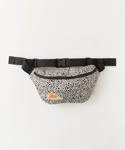 KELTY（ケルティ）の「KELTY/ケルティ ES SLIM FANNY お出かけ 公園 カラーバリエーション豊富 2026年春夏（ボディバッグ/ウエストポーチ・メンズ・スカイブルー/ブラック/ベージュ/ネイビー/オリーブ/セージグリーン/タン/マスタード/ホワイト系その他/ブラック系その他/ブラウン系その他/レオパード/アニマル・FREE）」の14枚目の写真