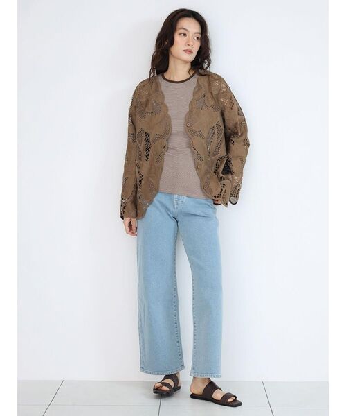 FIKA.(フィーカ)の「Floral lace blouse(その他アウター・レディース・オフホワイト/ブラック/ブラウン・MEDIUM)」の8枚目の写真