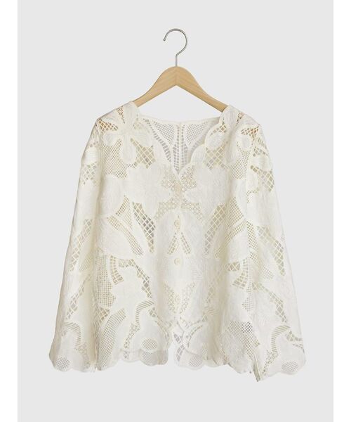 FIKA.(フィーカ)の「Floral lace blouse(その他アウター・レディース・オフホワイト/ブラック/ブラウン・MEDIUM)」の4枚目の写真