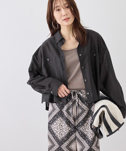 ROPE' PICNIC（ロペピクニック）の「カールマイヤーシアーシャツ（シャツ/ブラウス・レディース・ホワイト系その他6/オフホワイト/チャコールグレー/サックスブルー・FREE）」の9枚目の写真