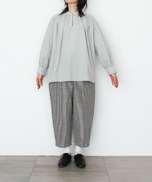【新品未使用】バルーンパンツ 春夏 チェック オローネ コットンリネン バルーンパンツ“春夏”（その他パンツ）｜オローネ（オローネ）の
