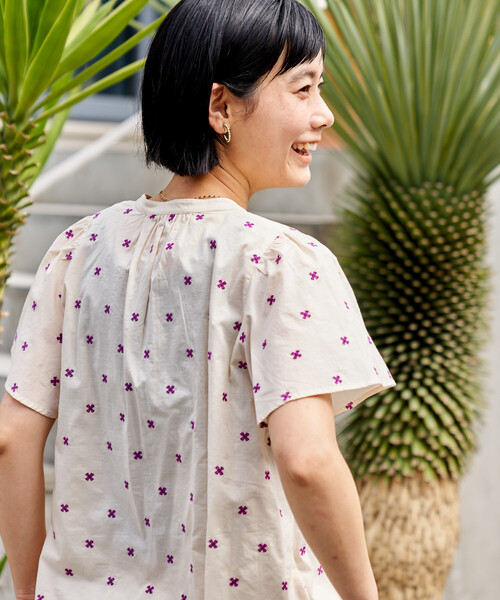 FREAK'S STORE(フリークスストア)の「インド 総柄刺繍 袖フリルブラウス<セットアップ対応>(シャツ/ブラウス・レディース・オフホワイト/ブラック・フリ-)」の10枚目の写真