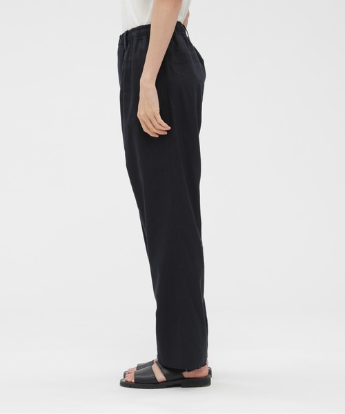 MARGARET HOWELL（マーガレットハウエル）の「LINEN WOOL SILK PLAINWEAVE（その他パンツ・メンズ・ネイビー・SMALL/MEDIUM/LARGE）」の4枚目の写真
