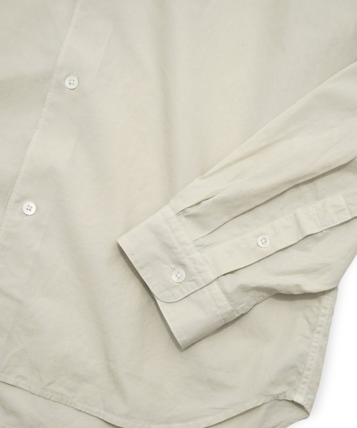 ATON(エイトン)の「【ATON】SHRINK COTTON LAWN OVERSIZED SHIRT(シャツ/ブラウス・メンズ・ベージュ・4)」の5枚目の写真