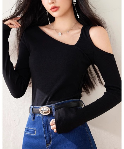 CHEER(チアー)の「アシンメトリー ネック オープンショルダー タイト長袖トップス(Tシャツ/カットソー・レディース・ブラック/イエロー・FREE)」の13枚目の写真