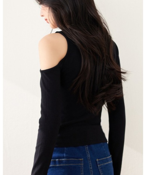 CHEER(チアー)の「アシンメトリー ネック オープンショルダー タイト長袖トップス(Tシャツ/カットソー・レディース・ブラック/イエロー・FREE)」の9枚目の写真