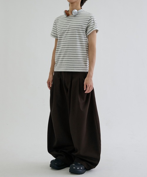 EPNK（イーピーエヌケー）の「Assorted border short sleeve tee / アソートボーダーショートスリーブT（Tシャツ/カットソー・メンズ・オフホワイト/ブラック/ブラック系/グレー・SMALL/LARGE/MEDIUM）」の14枚目の写真