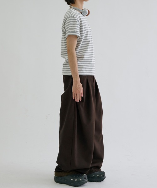 EPNK（イーピーエヌケー）の「Assorted border short sleeve tee / アソートボーダーショートスリーブT（Tシャツ/カットソー・メンズ・オフホワイト/ブラック/ブラック系/グレー・SMALL/LARGE/MEDIUM）」の19枚目の写真