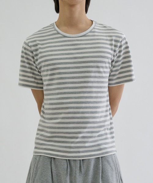 EPNK（イーピーエヌケー）の「Assorted border short sleeve tee / アソートボーダーショートスリーブT（Tシャツ/カットソー・メンズ・オフホワイト/ブラック/ブラック系/グレー・SMALL/LARGE/MEDIUM）」の6枚目の写真