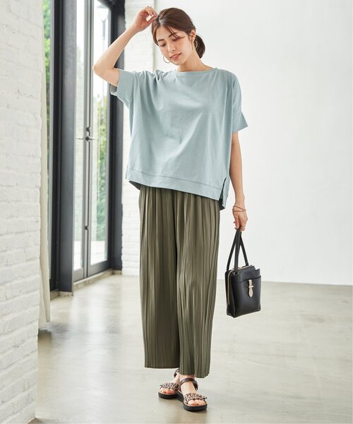 ikka(イッカ)の「【プチプラ1990円(税抜)】冷感ショルダータックプルオーバー【お得だ値/接触冷感】(Tシャツ/カットソー・レディース・ベージュ/オフホワイト/ピンク/ブラック/ライトグリーン・M/L/S)」の15枚目の写真