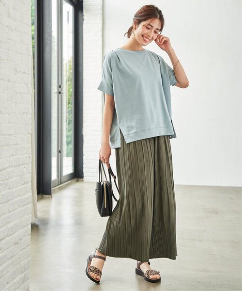 ikka(イッカ)の「【プチプラ1990円(税抜)】冷感ショルダータックプルオーバー【お得だ値/接触冷感】(Tシャツ/カットソー・レディース・ベージュ/オフホワイト/ピンク/ブラック/ライトグリーン・M/L/S)」の17枚目の写真