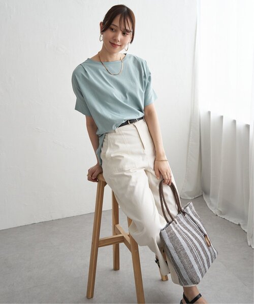 ikka(イッカ)の「【プチプラ1990円(税抜)】冷感ショルダータックプルオーバー【お得だ値/接触冷感】(Tシャツ/カットソー・レディース・ベージュ/オフホワイト/ピンク/ブラック/ライトグリーン・M/L/S)」の19枚目の写真