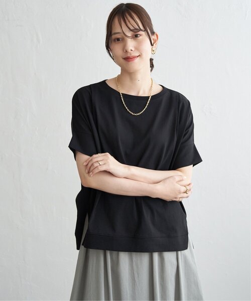 ikka(イッカ)の「【プチプラ1990円(税抜)】冷感ショルダータックプルオーバー【お得だ値/接触冷感】(Tシャツ/カットソー・レディース・ベージュ/オフホワイト/ピンク/ブラック/ライトグリーン・M/L/S)」の8枚目の写真