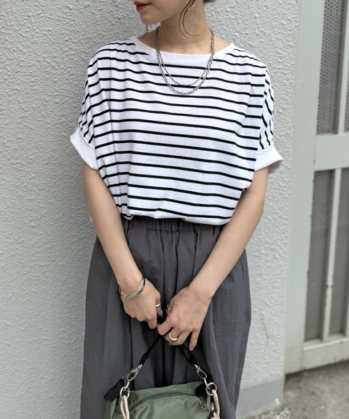 ikka(イッカ)の「【プチプラ1990円(税抜)】冷感ショルダータックプルオーバー【お得だ値/接触冷感】(Tシャツ/カットソー・レディース・ベージュ/オフホワイト/ピンク/ブラック/ライトグリーン・M/L/S)」の10枚目の写真