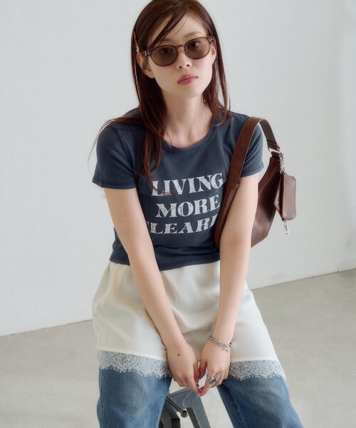 Kastane(カスタネ)の「【S.Mサイズ展開】ヴィンテージ加工ロゴTEE(Tシャツ/カットソー・レディース・ネイビー/グレー/アイボリー・SMALL/MEDIUM)」の10枚目の写真
