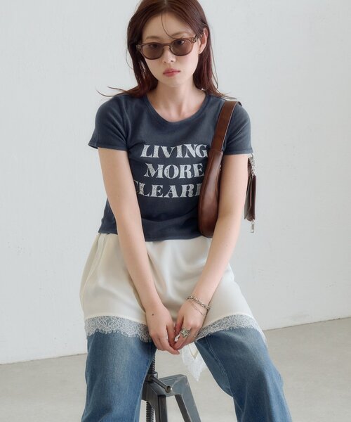 Kastane(カスタネ)の「【S.Mサイズ展開】ヴィンテージ加工ロゴTEE(Tシャツ/カットソー・レディース・ネイビー/グレー/アイボリー・SMALL/MEDIUM)」の11枚目の写真
