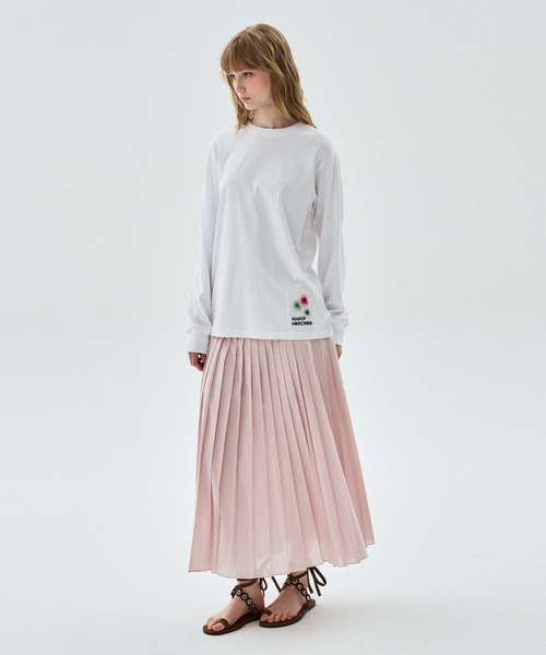 Mardi Mercredi（マルディメクルディ）の「TSHIRT LONG SLEEVE FLOWER PATCH / Tシャツ ロング スリーブ フラワー パッチ（Tシャツ/カットソー・レディース・ブラック/ホワイト・FREE）」の5枚目の写真