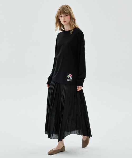 Mardi Mercredi（マルディメクルディ）の「TSHIRT LONG SLEEVE FLOWER PATCH / Tシャツ ロング スリーブ フラワー パッチ（Tシャツ/カットソー・レディース・ブラック/ホワイト・FREE）」の8枚目の写真