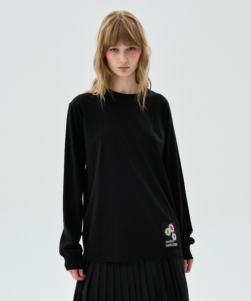Mardi Mercredi（マルディメクルディ）の「TSHIRT LONG SLEEVE FLOWER PATCH / Tシャツ ロング スリーブ フラワー パッチ（Tシャツ/カットソー・レディース・ブラック/ホワイト・FREE）」の6枚目の写真