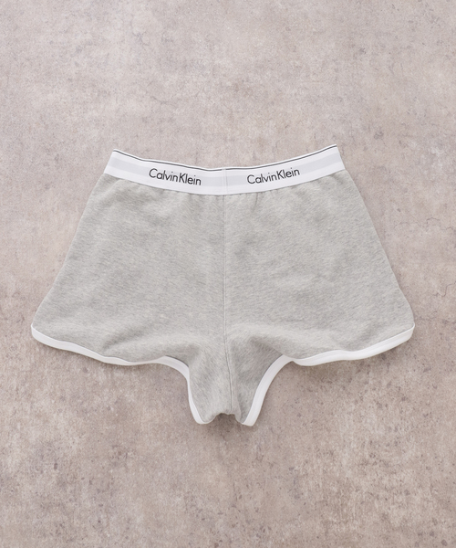 U by SPICK&SPAN（ユーバイスピックアンドスパン）の「Calvin Klein / カルバン クライン SLEEP SHORT（その他アンダーウェア/インナー・レディース・チャコールグレー・SMALL）」の2枚目の写真