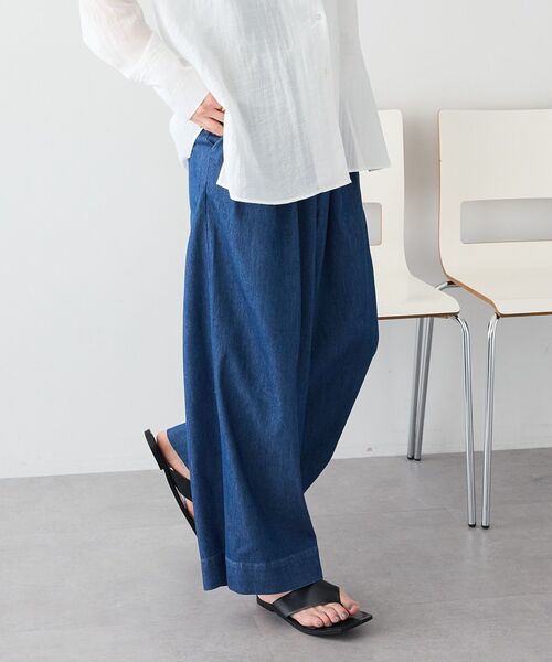 CRAFT STANDARD BOUTIQUE（クラフトスタンダードブティック）の「接触冷感 3タックデニムパンツ（デニムパンツ・レディース・インディゴブルー/ライトインディゴブルー/ブラック・L/M）」の2枚目の写真