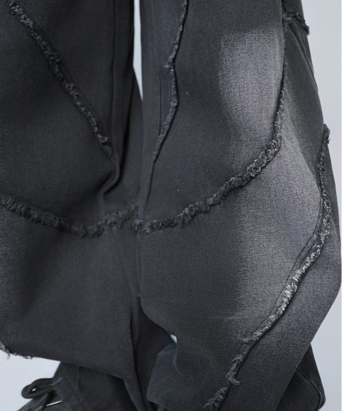 SPINNS（スピンズ）の「ブラックデニムバルーンパンツ/カーブシルエット/切り替えデザイン/ユニセックス（その他パンツ・メンズ・ブラック/グレー・M/L）」の17枚目の写真