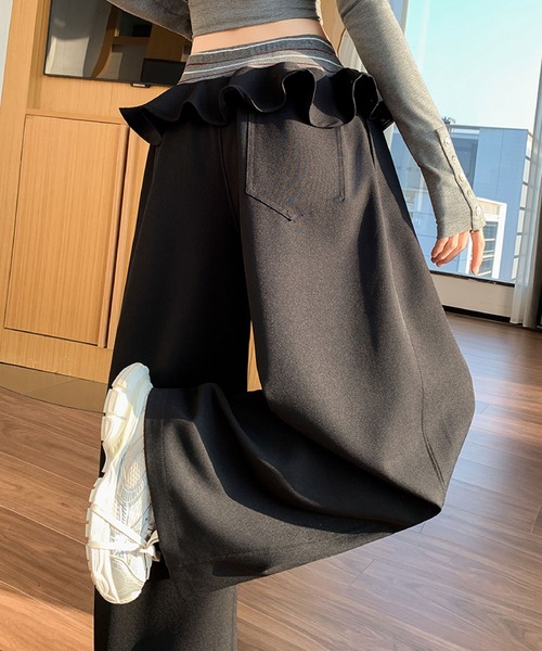 2ly2(トゥーリートゥー)の「ワイドパンツ フリルウエスト ハイウエスト ロング丈 無地 ゆったり(その他パンツ・レディース・ブラック/ブラウン・FREE)」の7枚目の写真