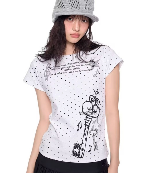 AsheKsha(アシクシャ)の「ドット柄プリント半袖Tシャツトップス(Tシャツ/カットソー・レディース・ホワイト・M)」の1枚目の写真