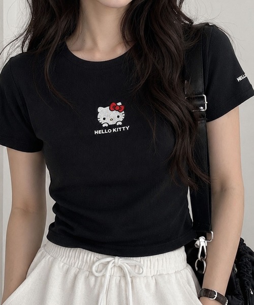 GLAMOROUS JANE(グラマラスジェーン)の「HELLO KITTY サイドドロストリブ半袖Tシャツ(Tシャツ/カットソー・レディース・チャコールグレー/ブラック/オフホワイト・FREE)」の1枚目の写真